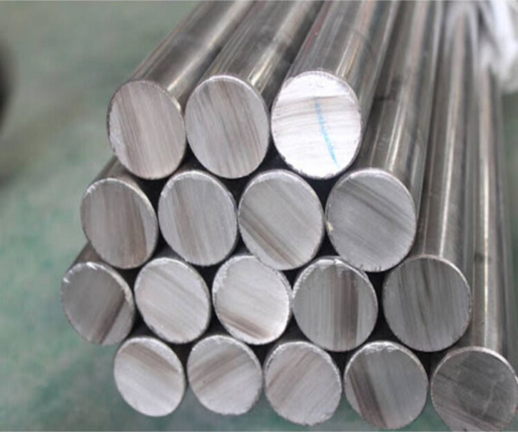 Thép Tròn Đặc, Sắt Tròn Trơn Chính Hãng - DN200 x T:3mm X L:3000mm